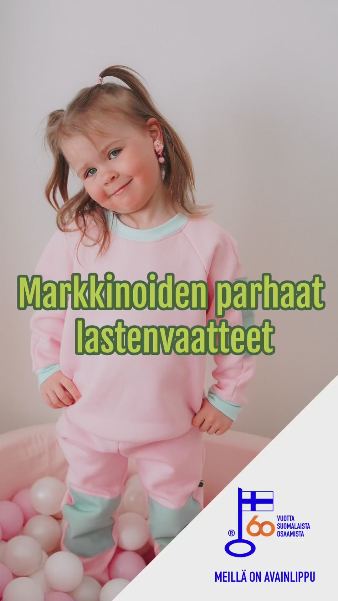 Lataa video: 